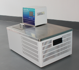 THD-0510(0520)卧式低温恒温水槽